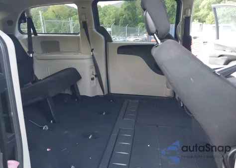 2011 Dodge Grand Caravan Mainstreet from USA, damaged, VIN 2D4RN3DG7BR752520